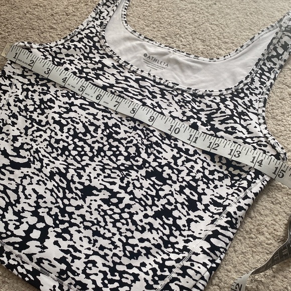 Athleta Leopard print tank - Picture 2 of 5